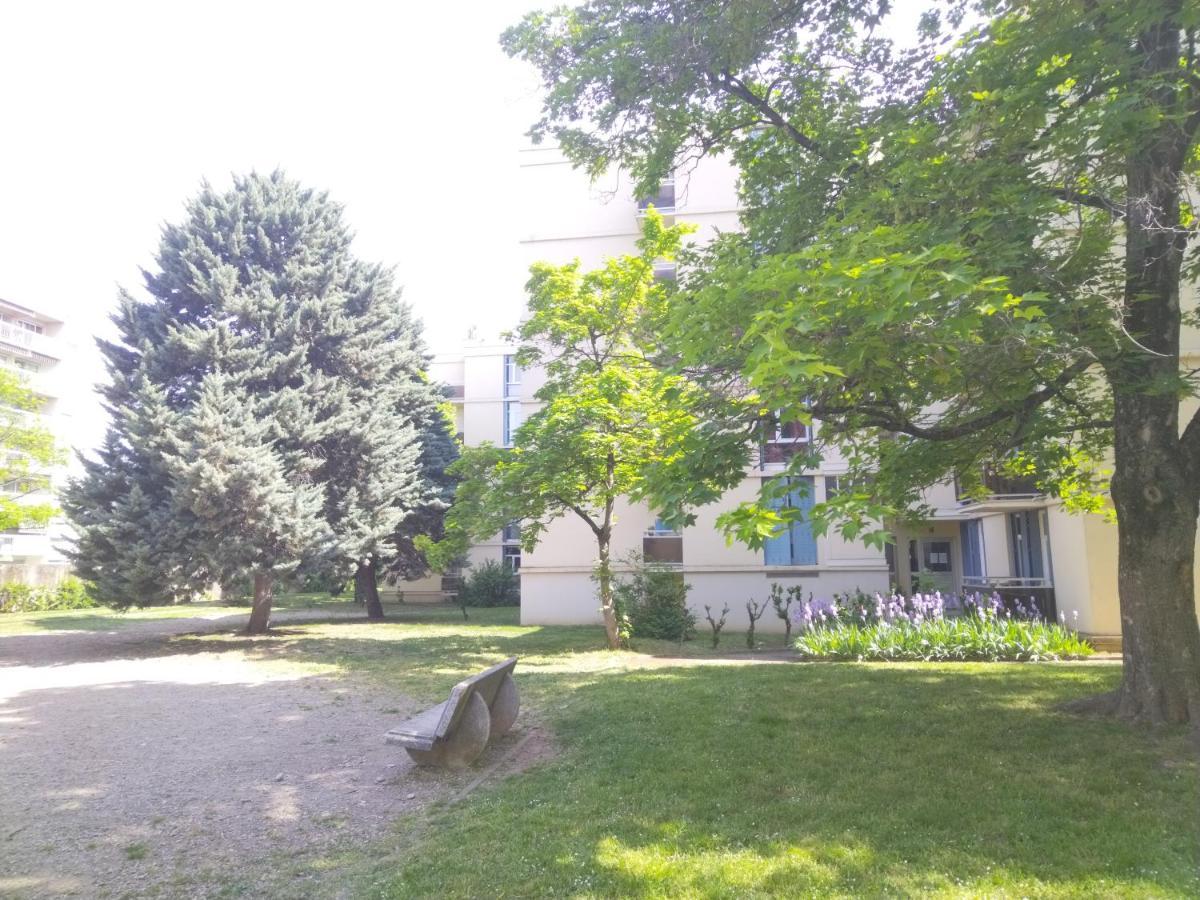 Residence Du Parc Des Tilleuls De Lyon 82 M2 Pkg Free Exterior foto